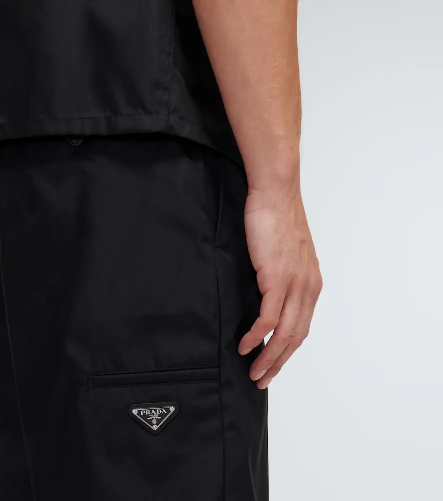 Prada Re-Nylon bermuda shorts | Thumbnail 3 Prada Re-Nylon bermuda shorts | Thumbnail 3