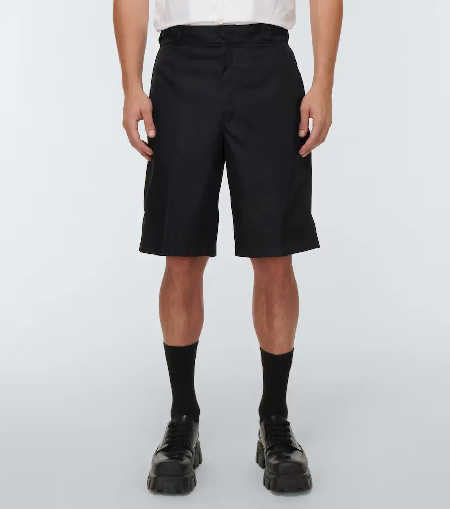 Prada Re-Nylon bermuda shorts | Thumbnail 4 Prada Re-Nylon bermuda shorts | Thumbnail 4