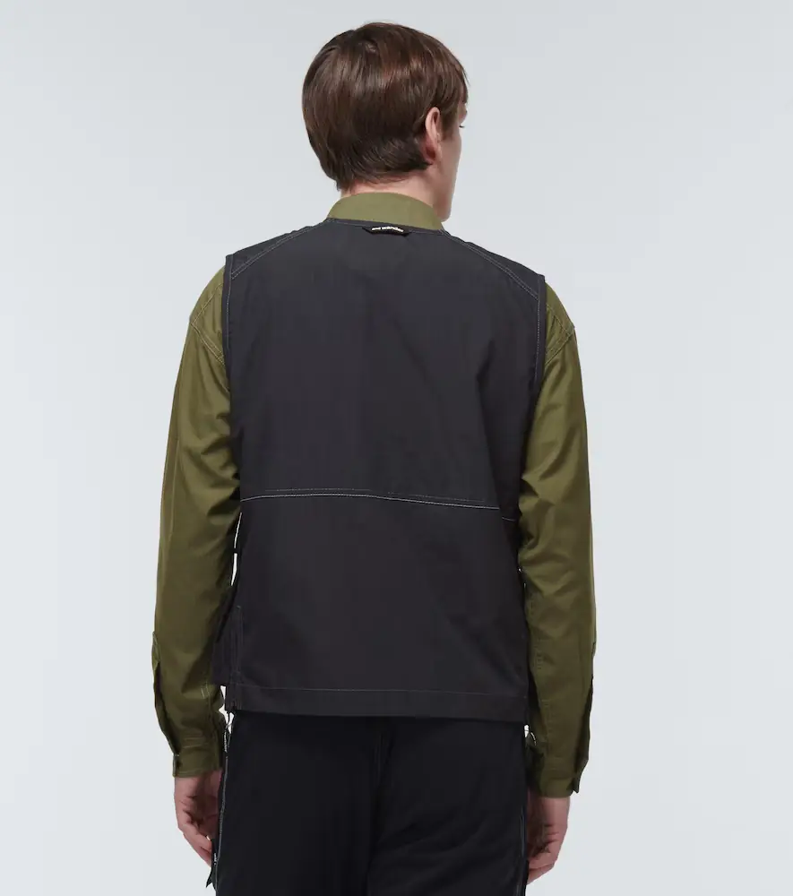 And Wander Zipped vest | Thumbnail 5