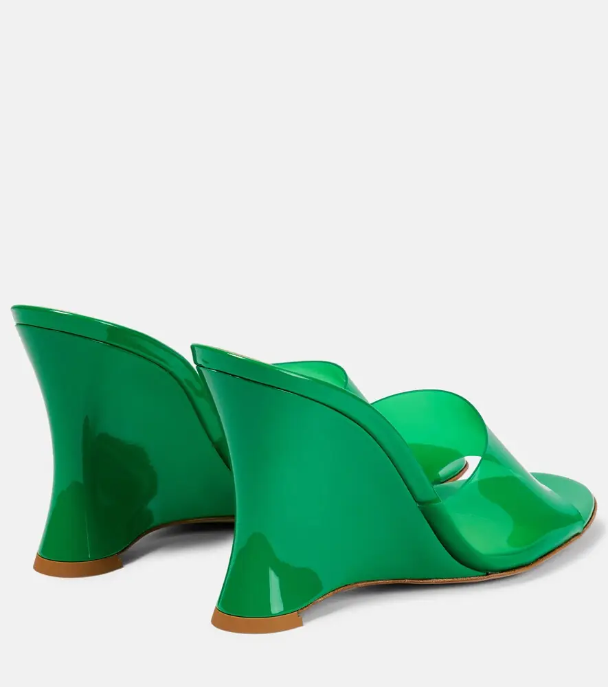 Gianvito Rossi Vernice PVC wedge mules | Thumbnail 3