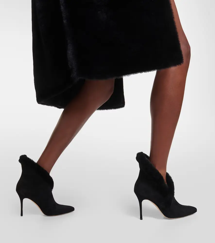 Manolo Blahnik Nestanu 105 suede ankle boots | Thumbnail 2