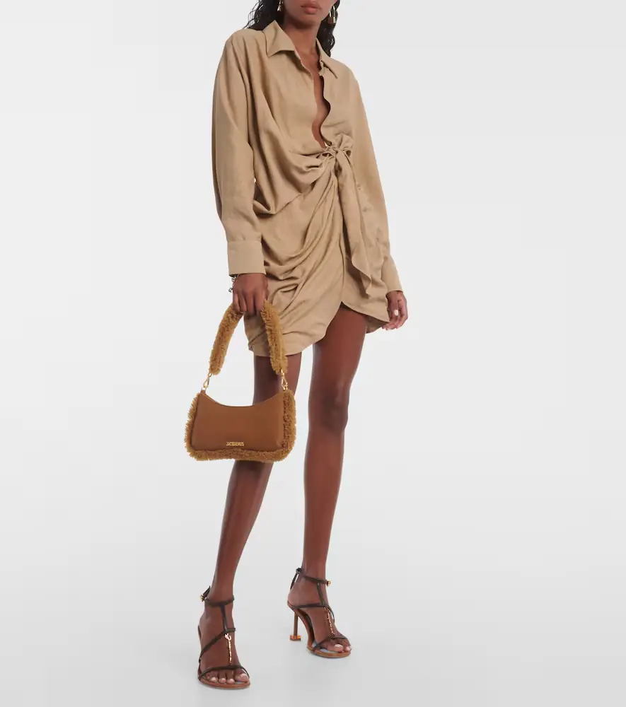 Jacquemus Le Bisou Doux Small leather shoulder bag | Thumbnail 4 Jacquemus Le Bisou Doux Small leather shoulder bag | Thumbnail 4
