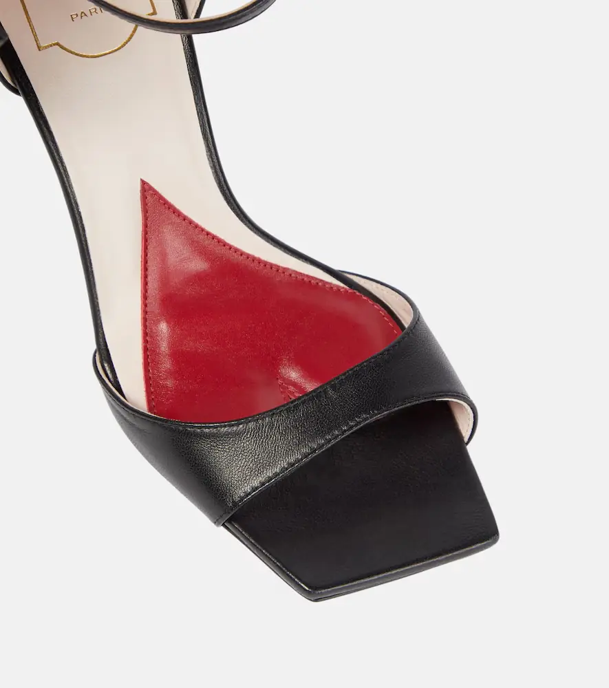 Roger Vivier Viv' Choc 100 bow-embellished sandals | Thumbnail 2