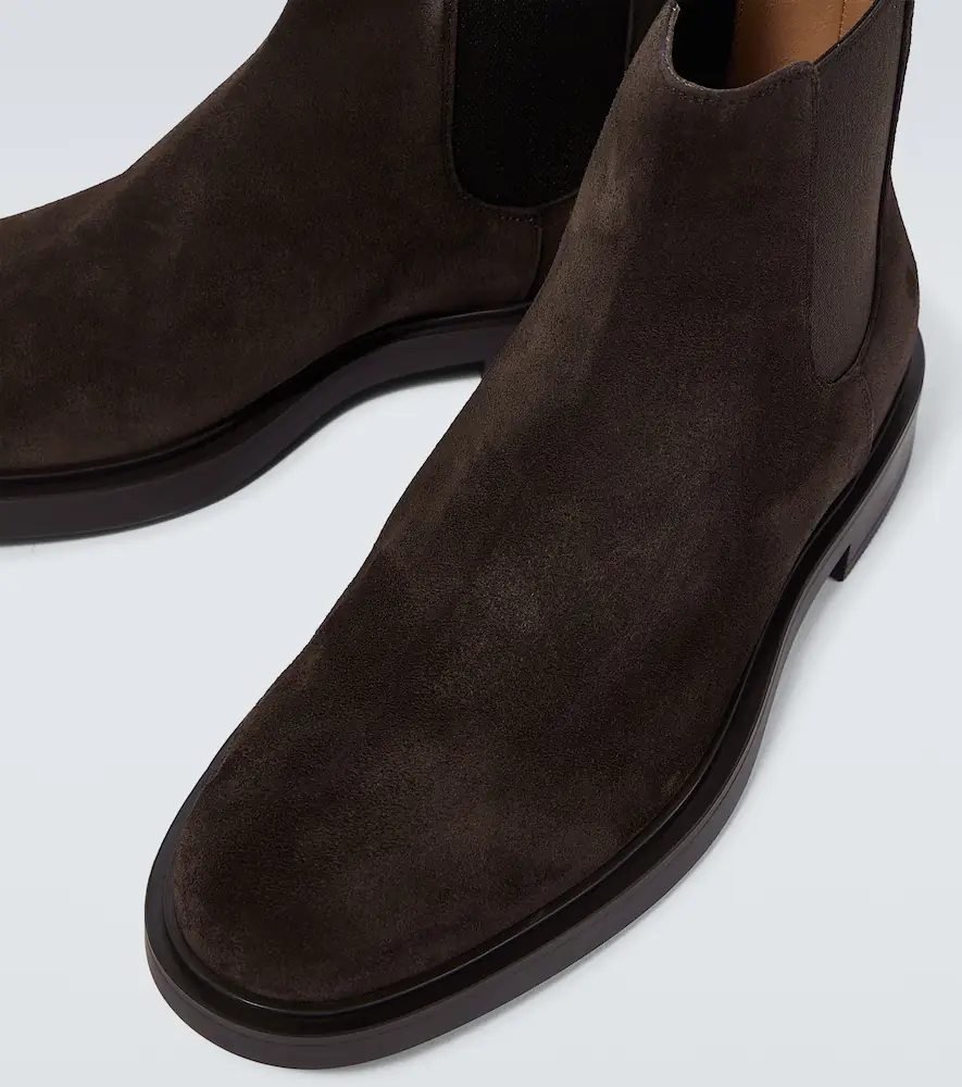 Gianvito Rossi Douglas suede chelsea boots | Thumbnail 3 Gianvito Rossi Douglas suede chelsea boots | Thumbnail 3