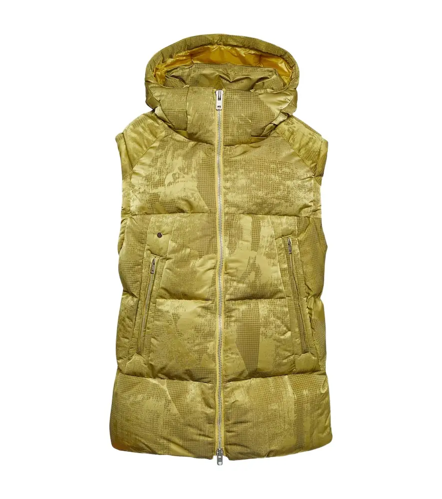 Y-3 Trompe-l'ail down vest | Image 1 Y-3 Trompe-l'ail down vest | Image 1