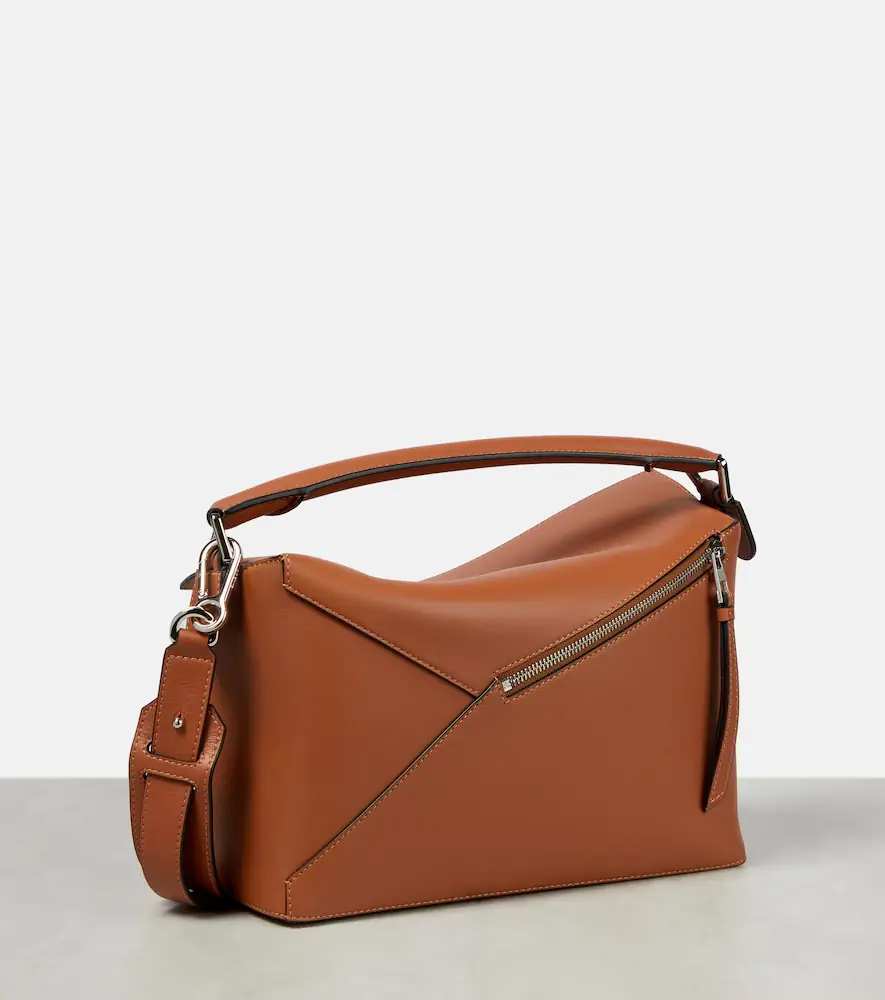Loewe Puzzle Edge Medium leather top-handle bag | Thumbnail 5 Loewe Puzzle Edge Medium leather top-handle bag | Thumbnail 5