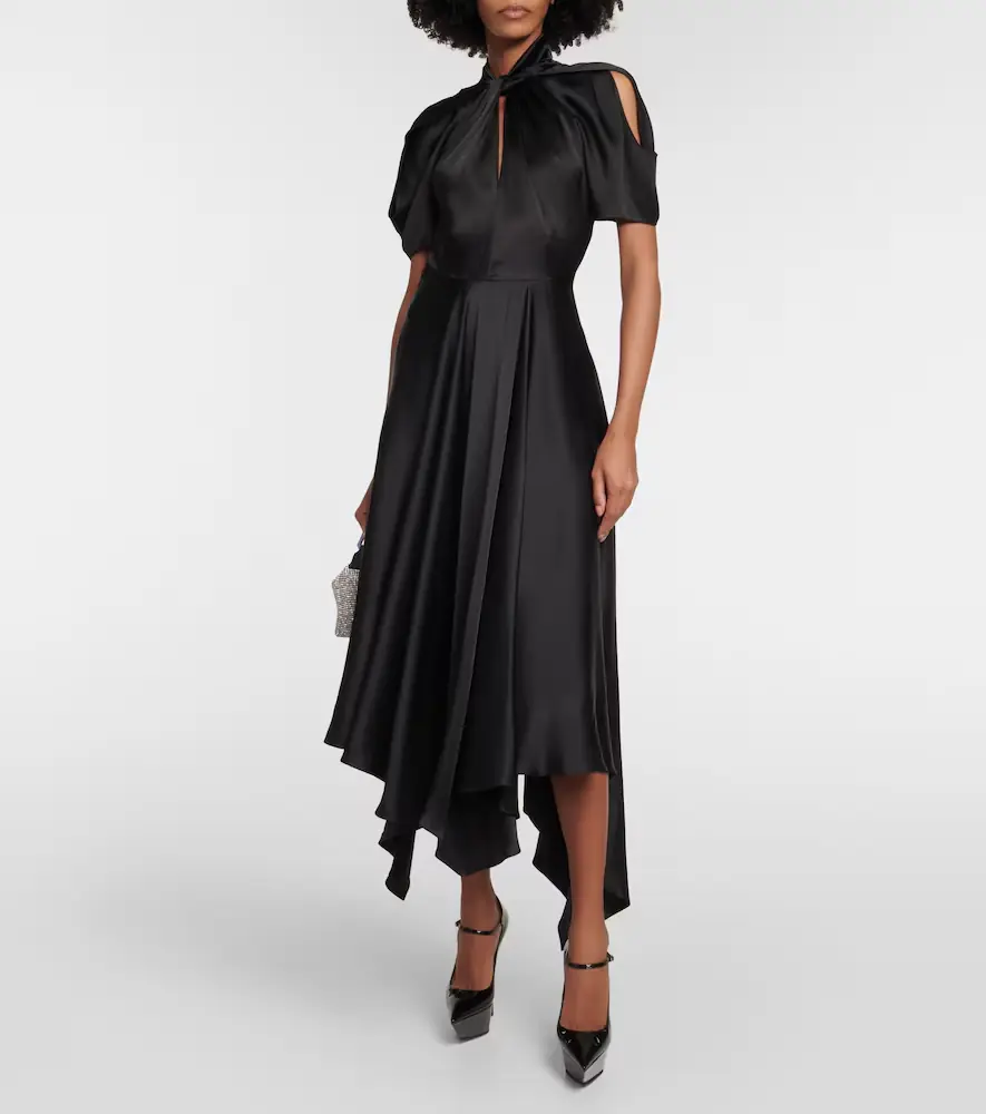 Amina Muaddi Yigit patent leather platform pumps | Thumbnail 3 Amina Muaddi Yigit patent leather platform pumps | Thumbnail 3