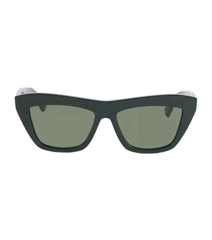 Cat-eye sunglasses