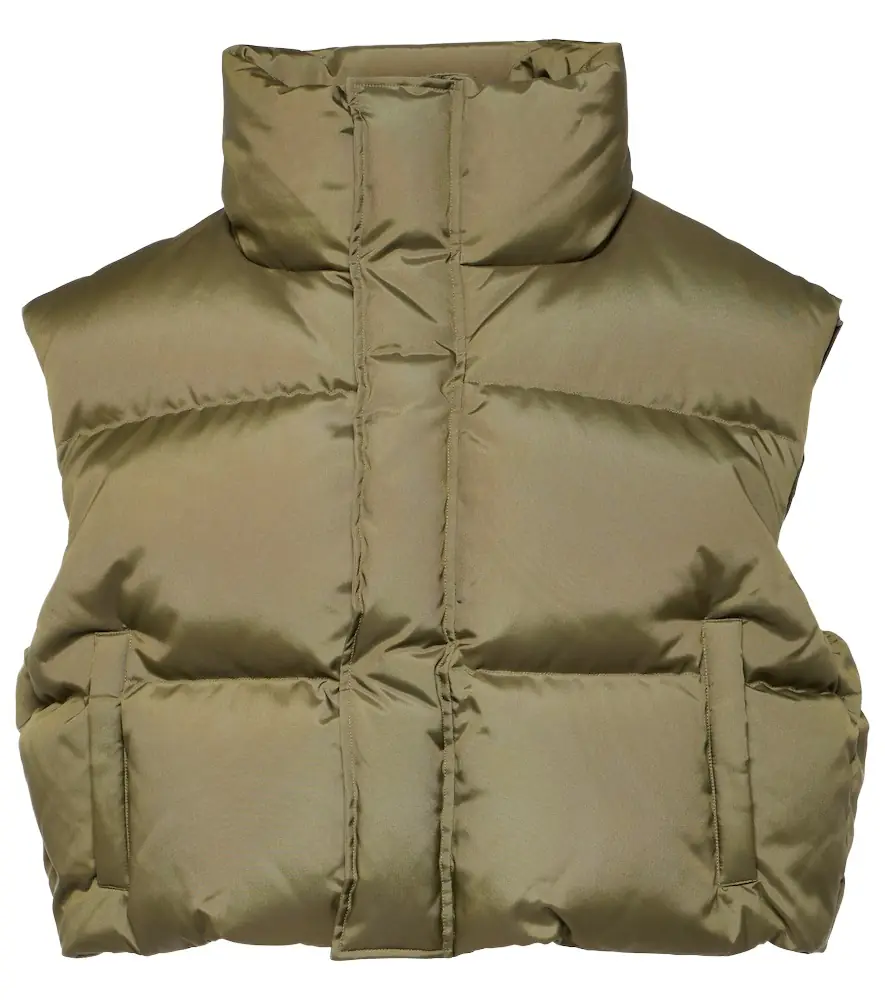 Wardrobe.NYC Wardrobe. NYC Cropped down vest | Image 1 Wardrobe.NYC Wardrobe. NYC Cropped down vest | Image 1
