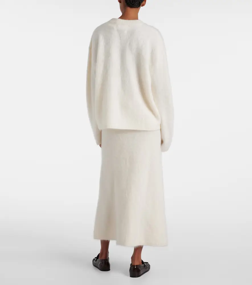 Lisa Yang Natalia brushed cashmere sweater | Thumbnail 4 Lisa Yang Natalia brushed cashmere sweater | Thumbnail 4