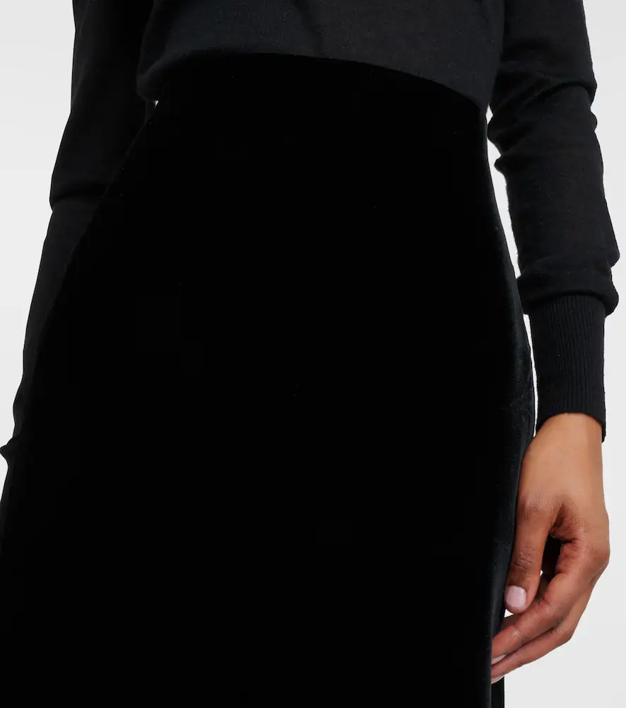 Wardrobe.NYC Wardrobe. NYC Velvet maxi skirt | Thumbnail 3 Wardrobe.NYC Wardrobe. NYC Velvet maxi skirt | Thumbnail 3