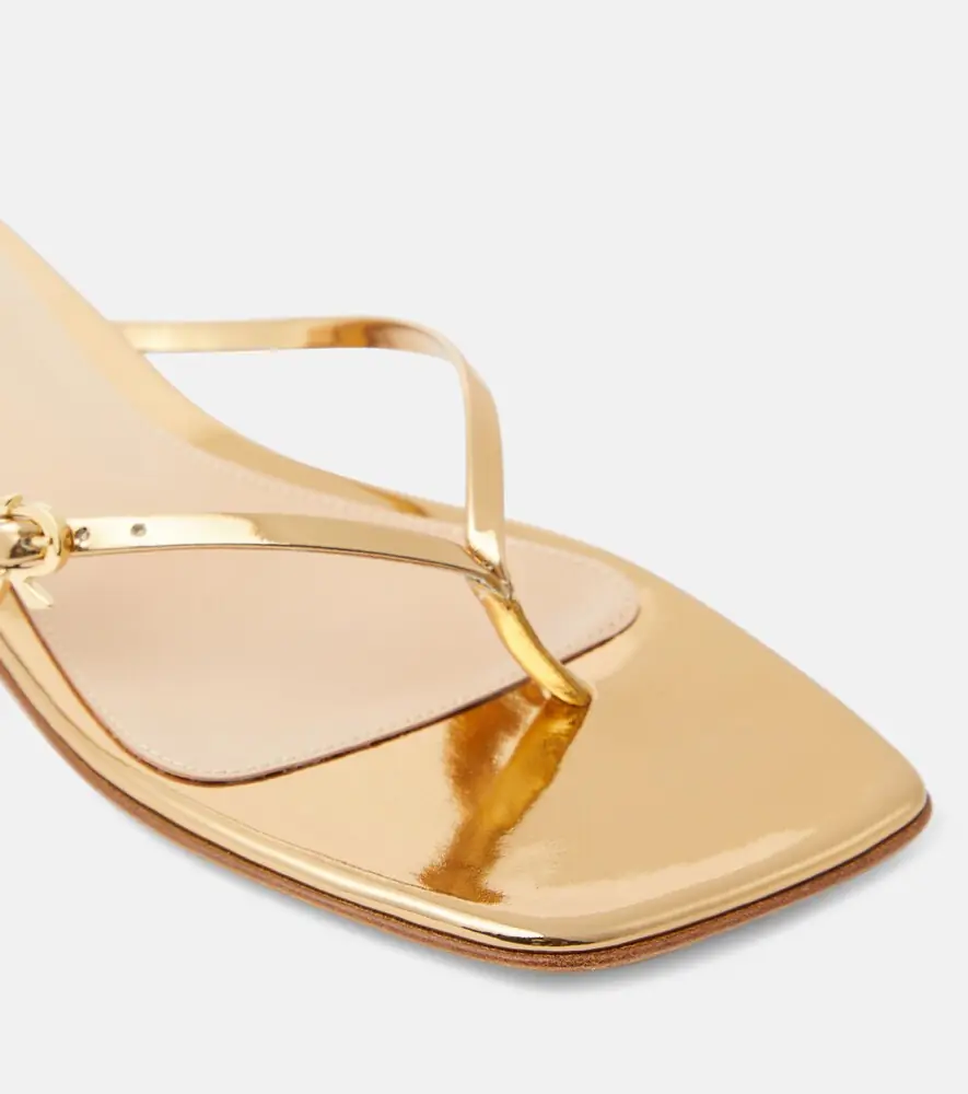 Gianvito Rossi Mirrored leather thong sandals | Thumbnail 4