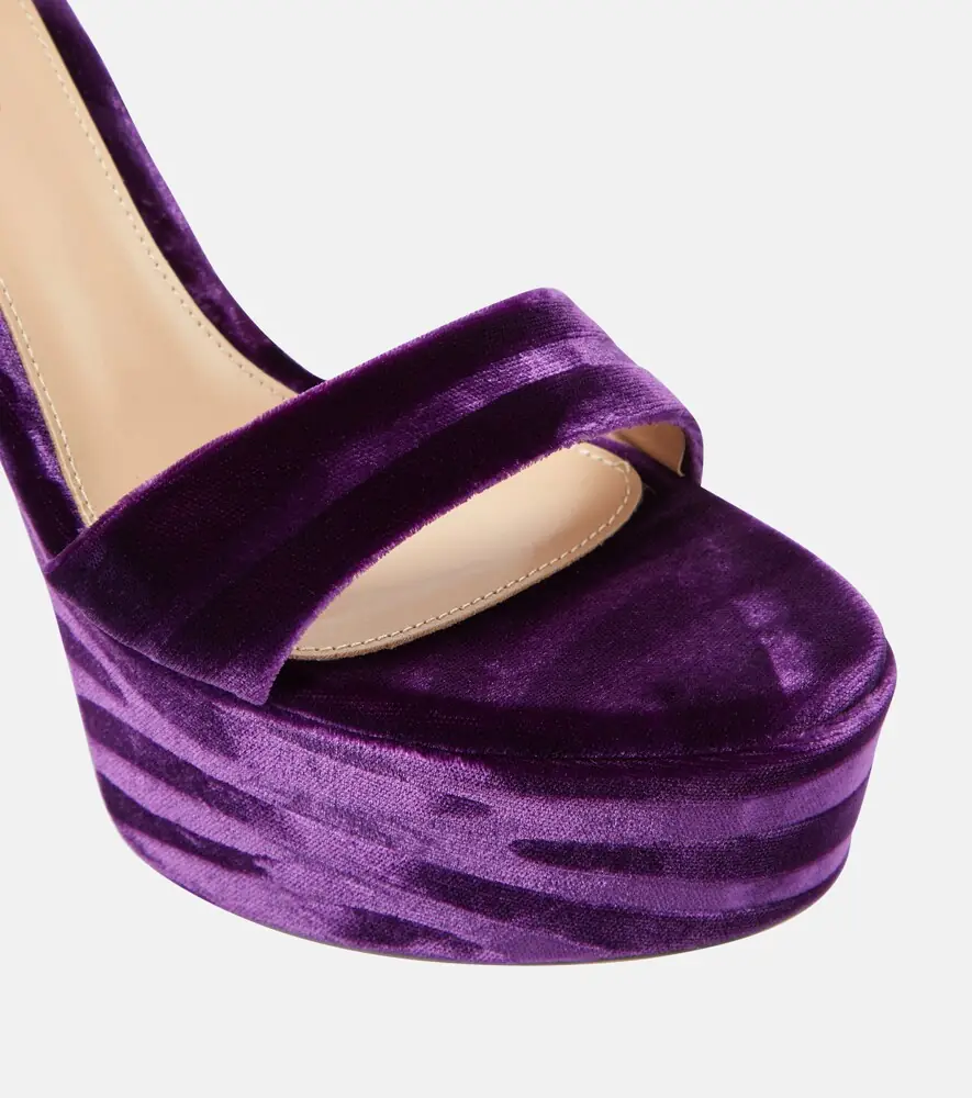 Gianvito Rossi Holly velvet platform sandals | Thumbnail 2 Gianvito Rossi Holly velvet platform sandals | Thumbnail 2
