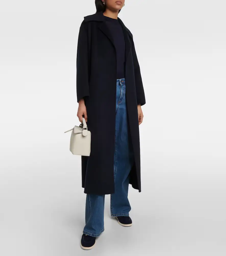 Roger Vivier Leather loafers | Thumbnail 2
