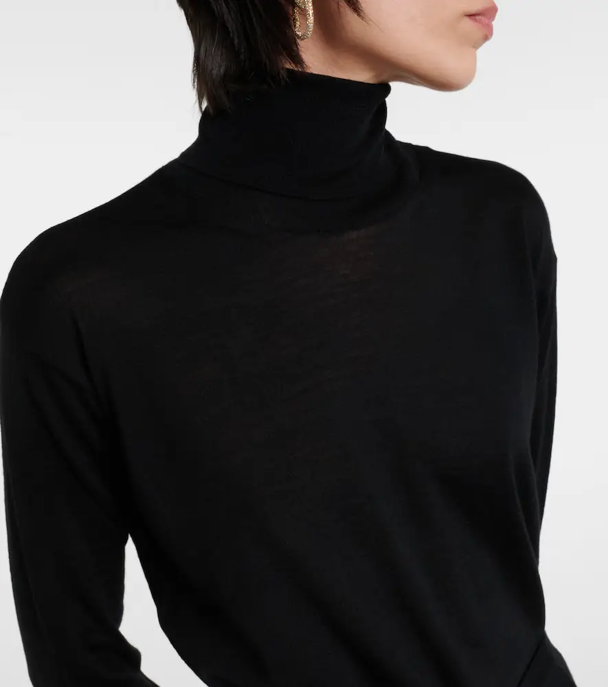 Valentino Garavani Belted virgin wool turtleneck sweater | Thumbnail 4 Valentino Garavani Belted virgin wool turtleneck sweater | Thumbnail 4
