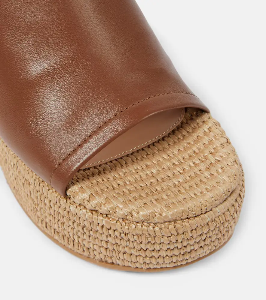 Gianvito Rossi Leather and raffia wedge mules | Thumbnail 2