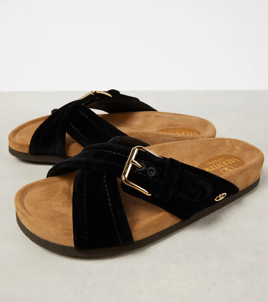 Valentino Garavani Fussfriend velvet sandals | Thumbnail 4