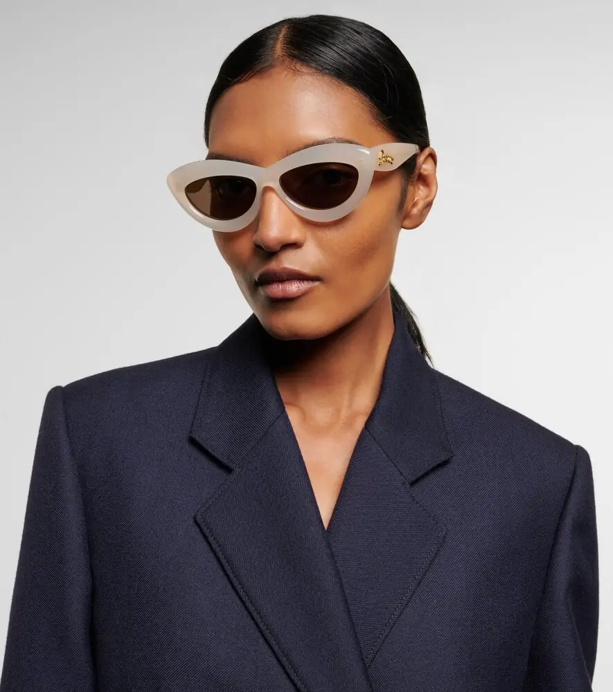 Loewe Curvy cat-eye sunglasses | Thumbnail 6 Loewe Curvy cat-eye sunglasses | Thumbnail 6