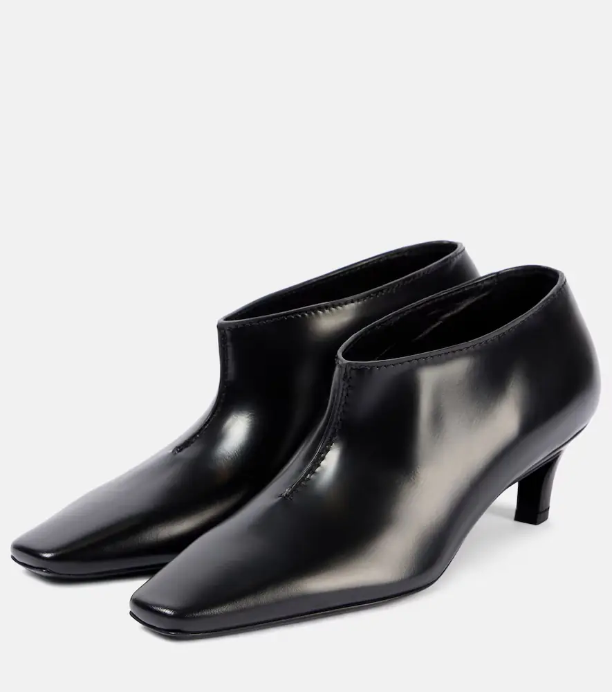 TOTEME Wide Shaft leather ankle boots | Thumbnail 3