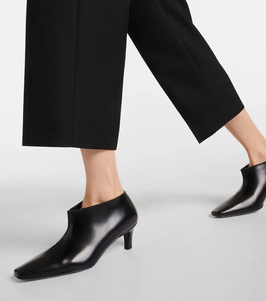 TOTEME Wide Shaft leather ankle boots | Thumbnail 5