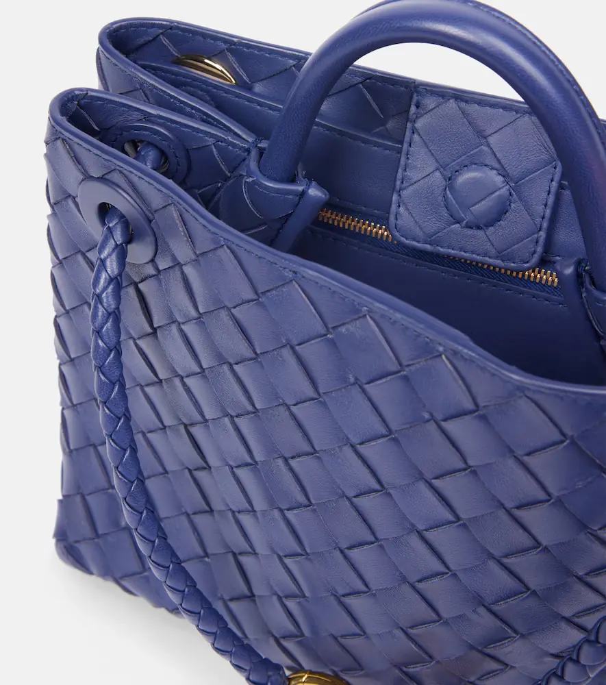 Bottega Veneta Andiamo Intrecciato Small leather tote bag | Thumbnail 7 Bottega Veneta Andiamo Intrecciato Small leather tote bag | Thumbnail 7