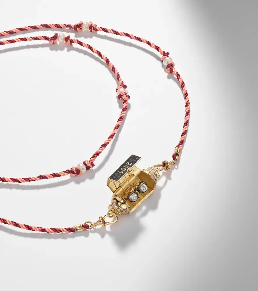 Marie Lichtenberg Love Is Blind 18kt gold locket necklace with gemstones | Thumbnail 6