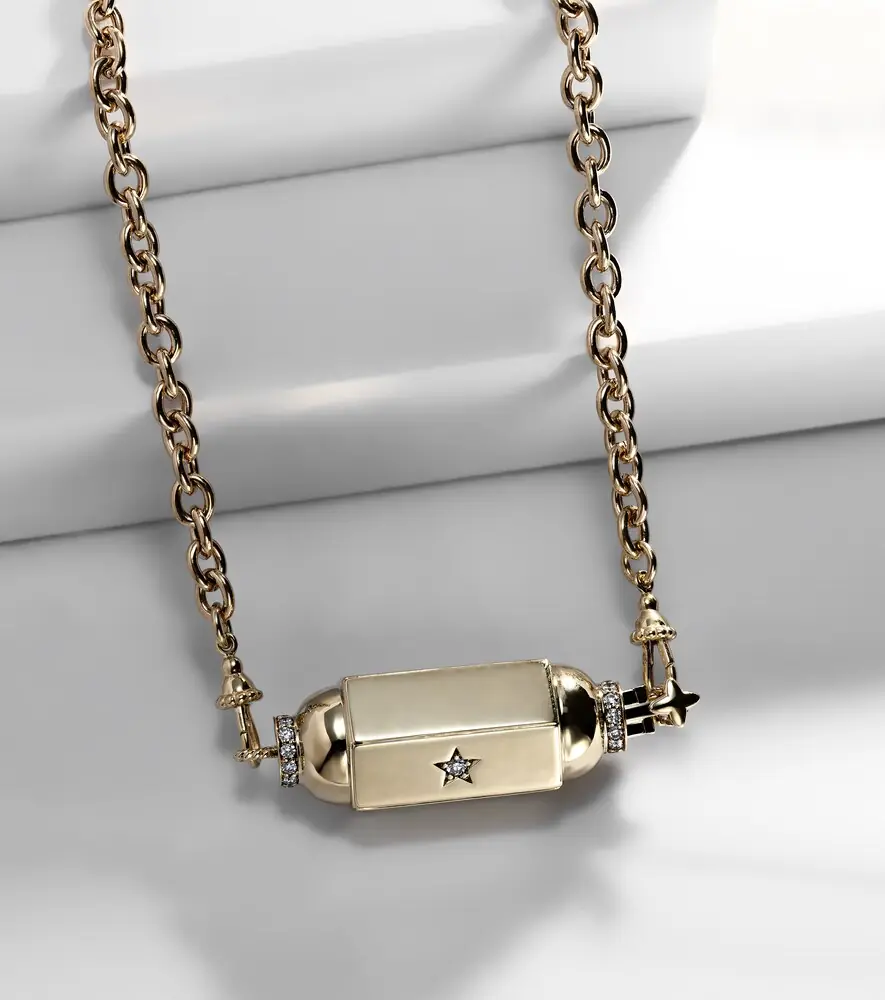 Marie Lichtenberg Jumbo 18kt gold pendant necklace with diamonds | Thumbnail 2