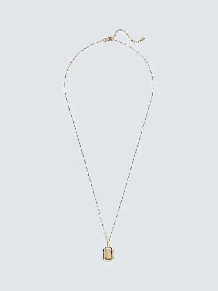 Initial 14kt yellow gold pendant necklace