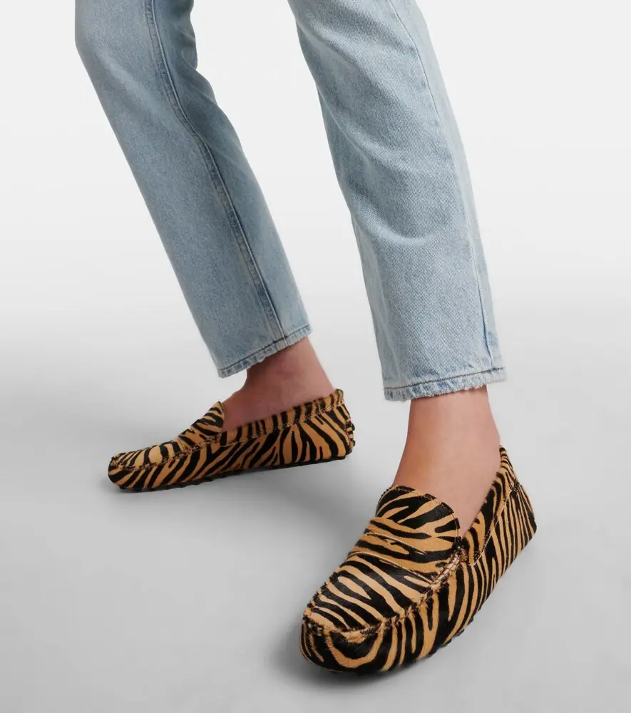 Tod's Gommino calf hair driving shoes | Thumbnail 5 Tod's Gommino calf hair driving shoes | Thumbnail 5