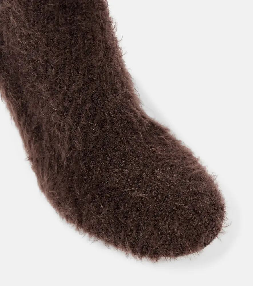 Gianvito Rossi Finny 85 knitted sock boots | Thumbnail 4