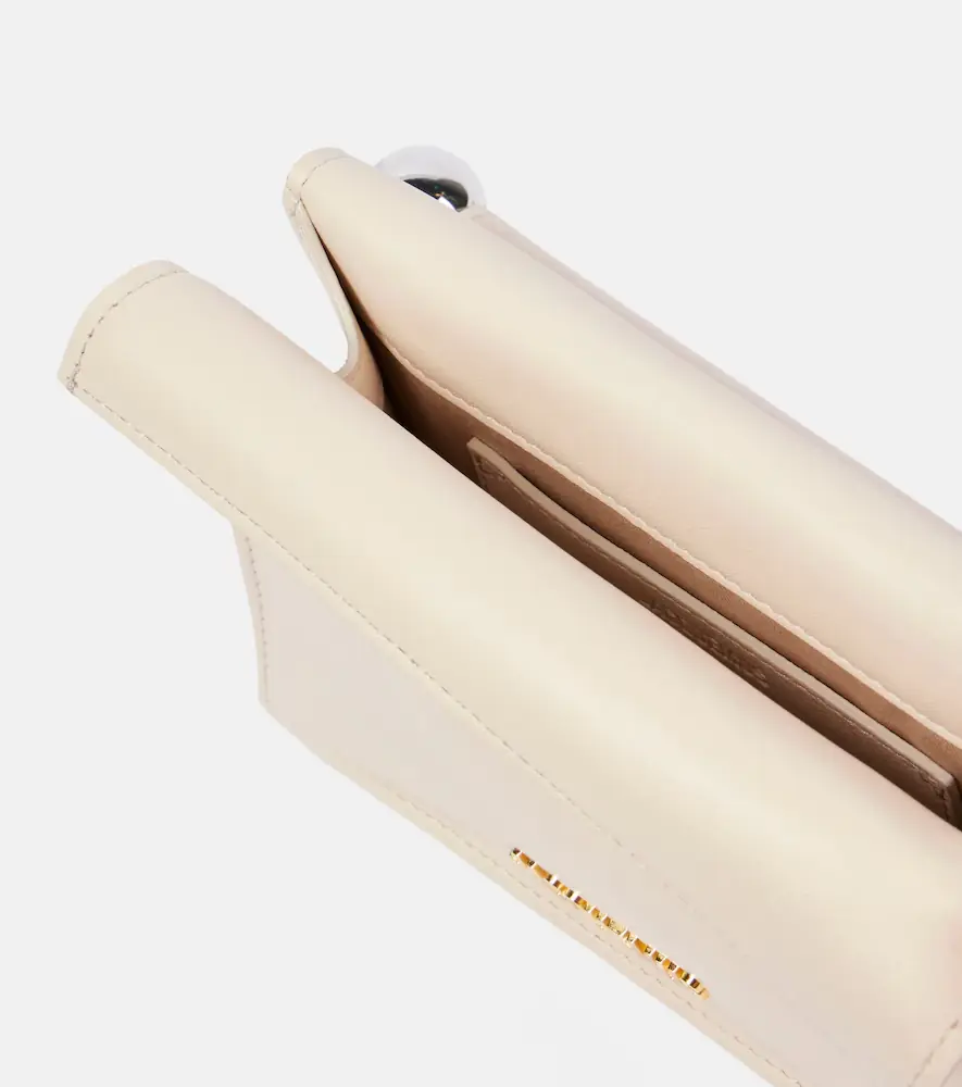 Jacquemus La Petite Pochette Rond Carré leather clutch | Thumbnail 3