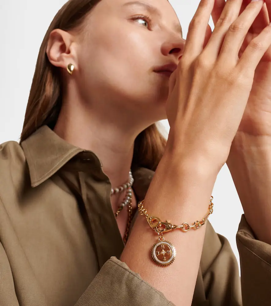 Foundrae Internal Compass 18kt gold charm bracelet with diamonds | Thumbnail 3 Foundrae Internal Compass 18kt gold charm bracelet with diamonds | Thumbnail 3