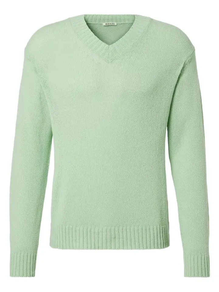 Cashmere sweater