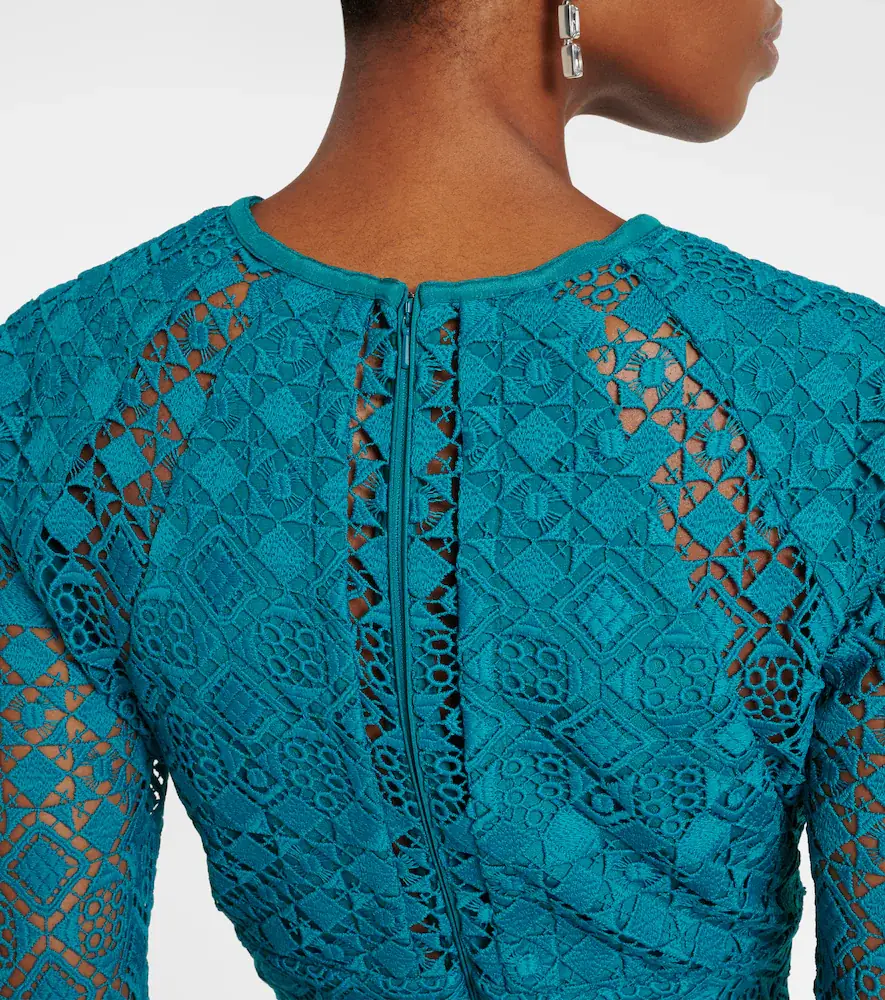 Elie Saab Macramé gown | Thumbnail 4