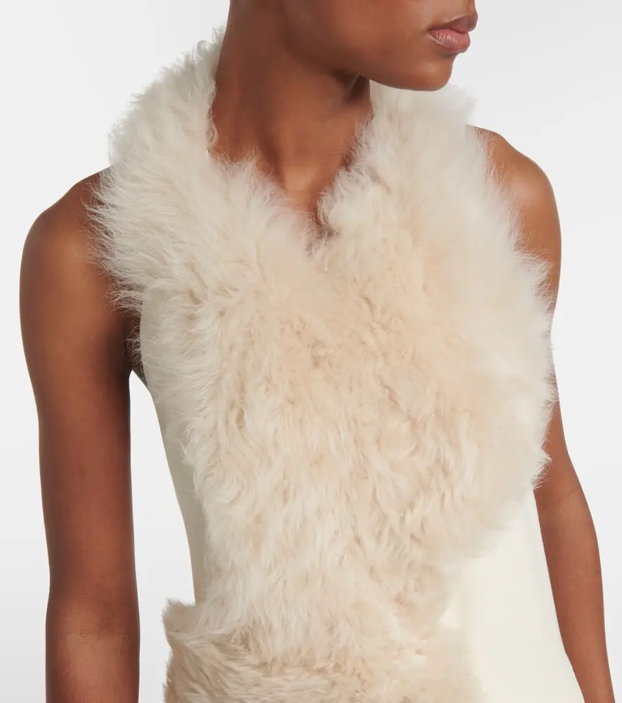 Toteme Shearling-trimmed cady midi dress | Thumbnail 4