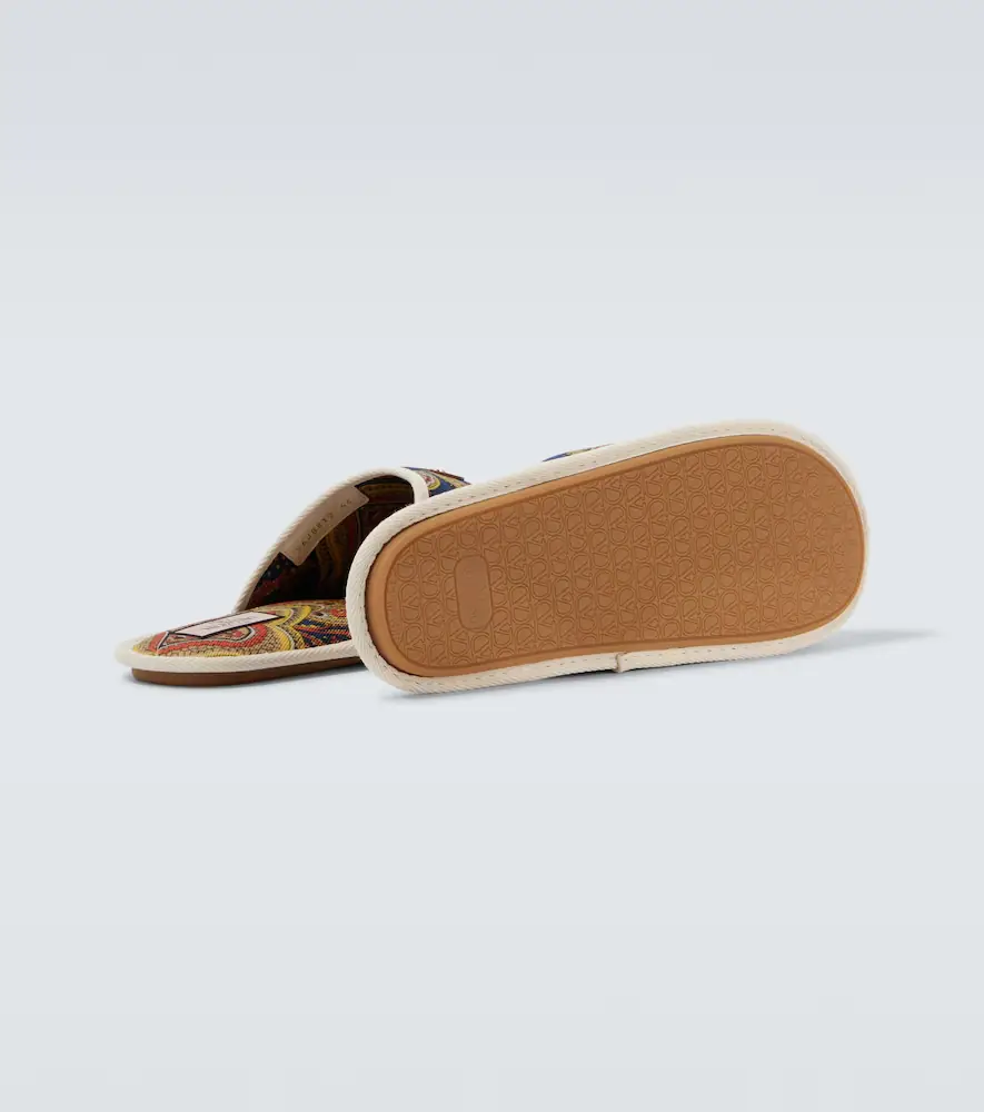 Valentino Garavani Paisley denim slides | Thumbnail 4 Valentino Garavani Paisley denim slides | Thumbnail 4
