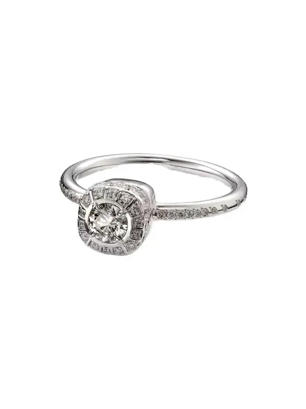 Nudo Petit 18kt white gold ring with diamonds Nudo Petit 18kt white gold ring with diamonds