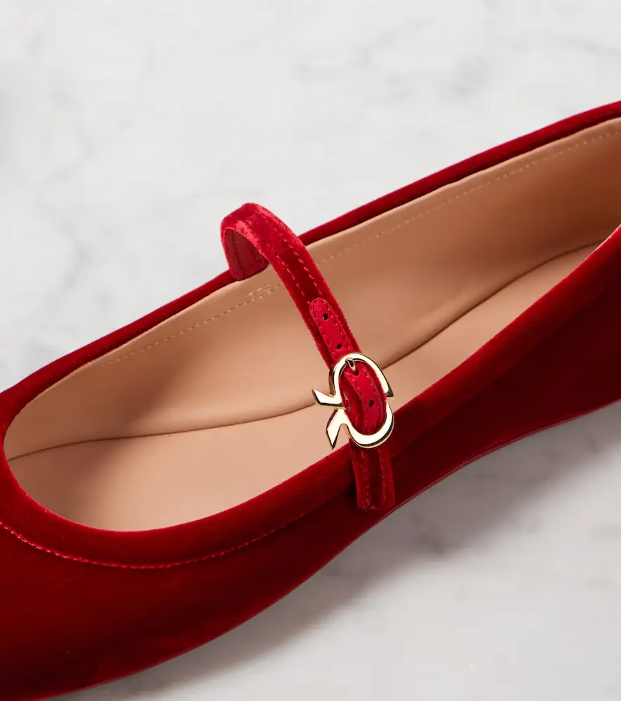 Gianvito Rossi Carla velvet Mary Jane flats | Thumbnail 3