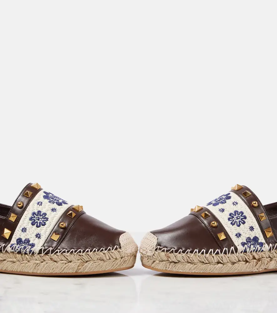 Valentino Garavani County Rockstud leather espadrilles | Thumbnail 3
