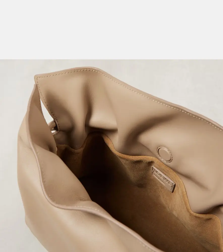 Loewe Flamenco Medium leather clutch | Thumbnail 4 Loewe Flamenco Medium leather clutch | Thumbnail 4