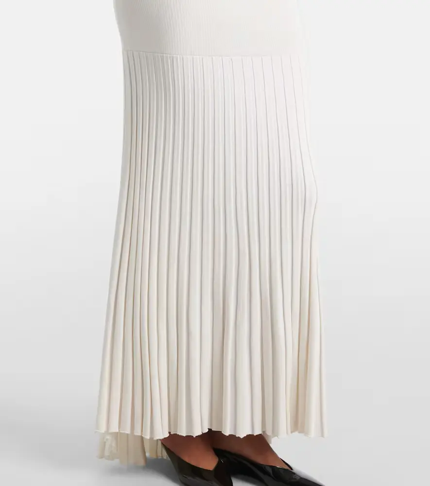 Galvan Bridal Atalanta satin gown | Thumbnail 5