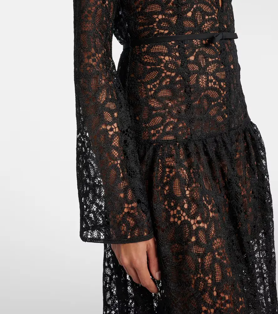 Giambattista Valli Lace gown | Thumbnail 3