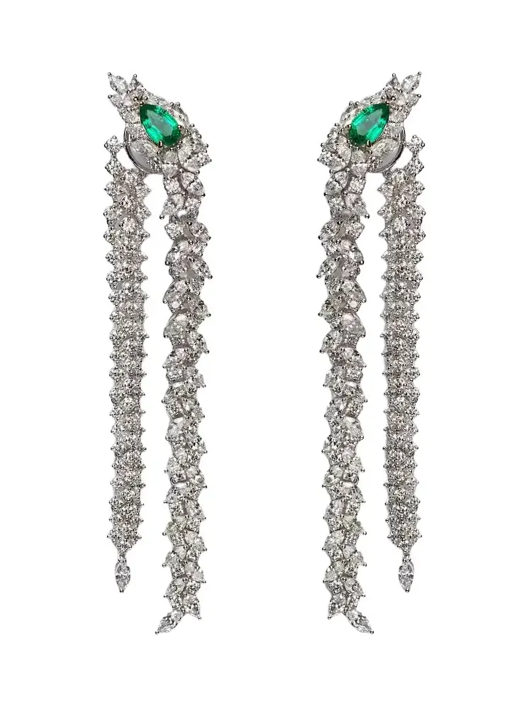 Reign Supreme 18kt white gold drop earrings with diamonds and emeralds Reign Supreme 18kt white gold drop earrings with diamonds and emeralds