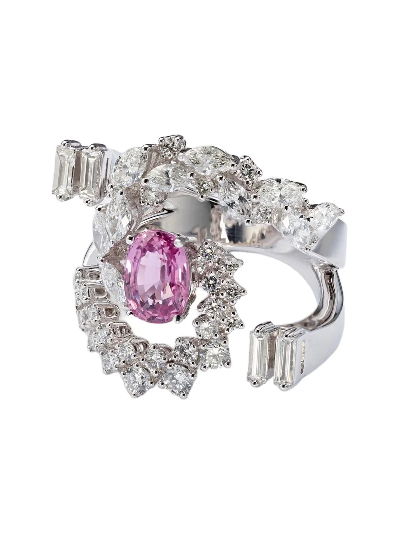 Reign Supreme 18kt white gold ring with diamonds and sapphire