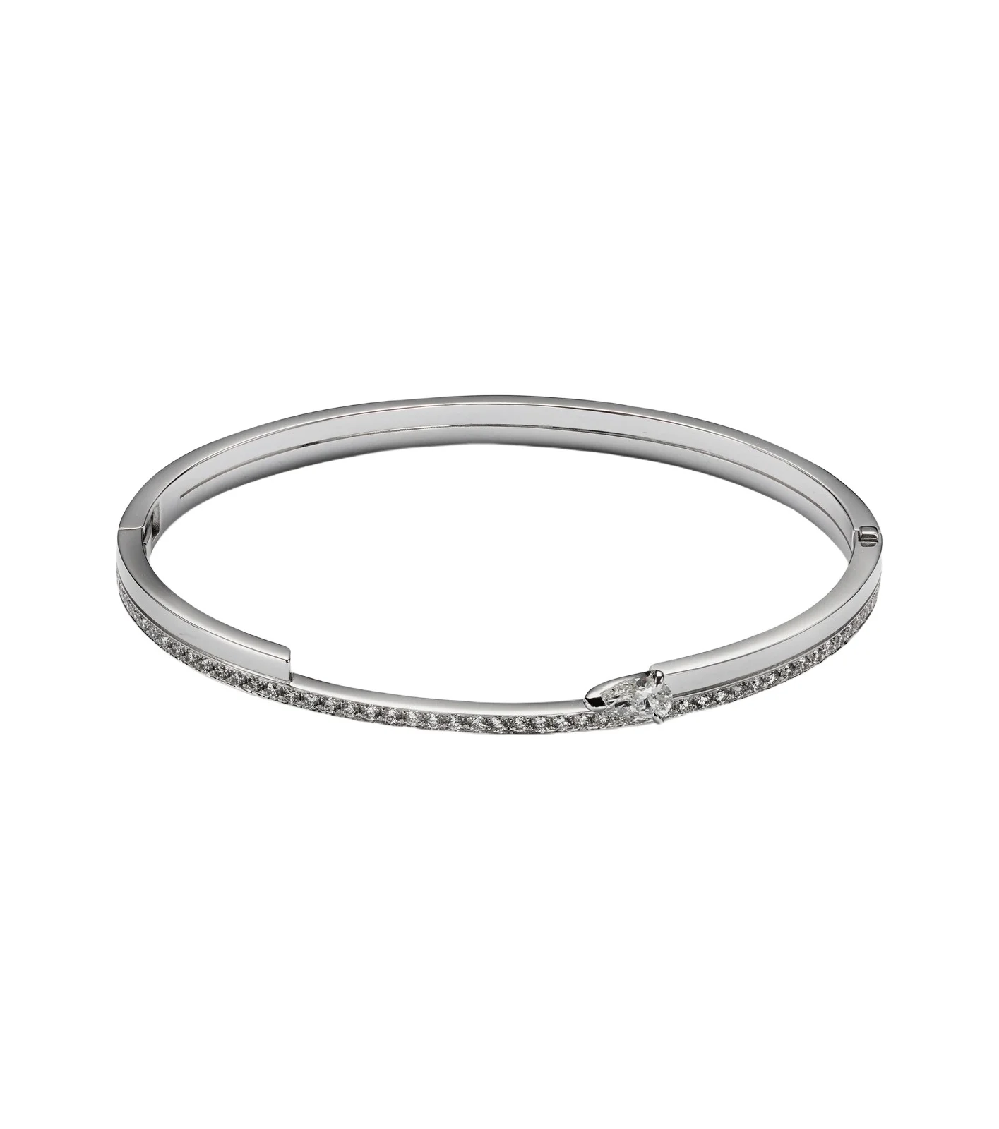Serti Sur Vide 18kt white gold bangle with diamonds