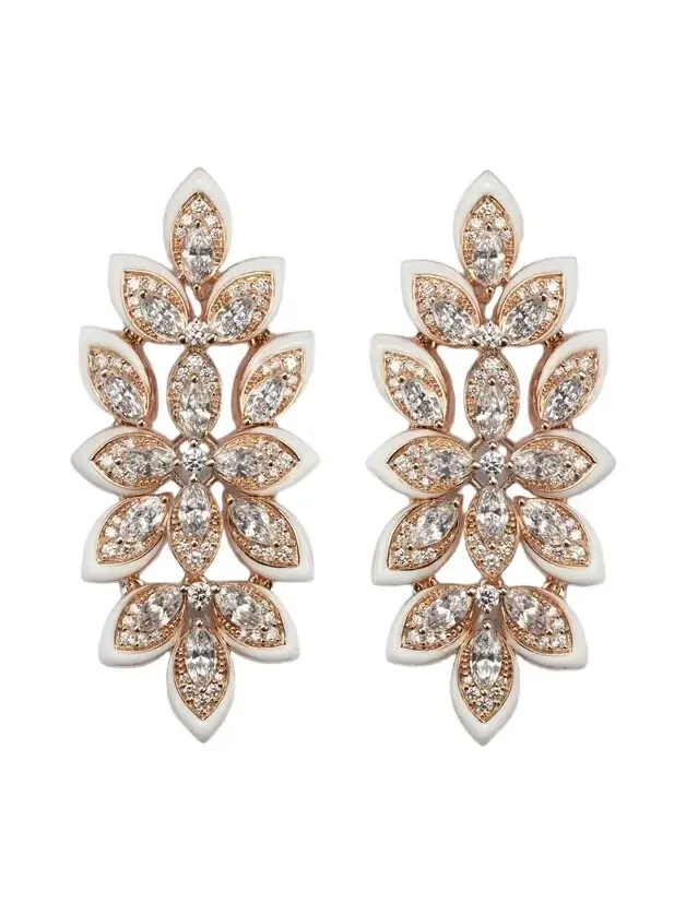 Lotus 18kt rose gold earrings with diamonds Lotus 18kt rose gold earrings with diamonds