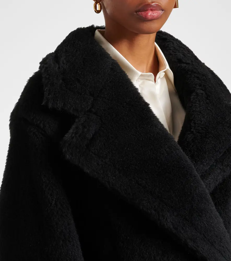 Max Mara Oggeri alpaca, wool, and silk teddy coat | Thumbnail 4 Max Mara Oggeri alpaca, wool, and silk teddy coat | Thumbnail 4
