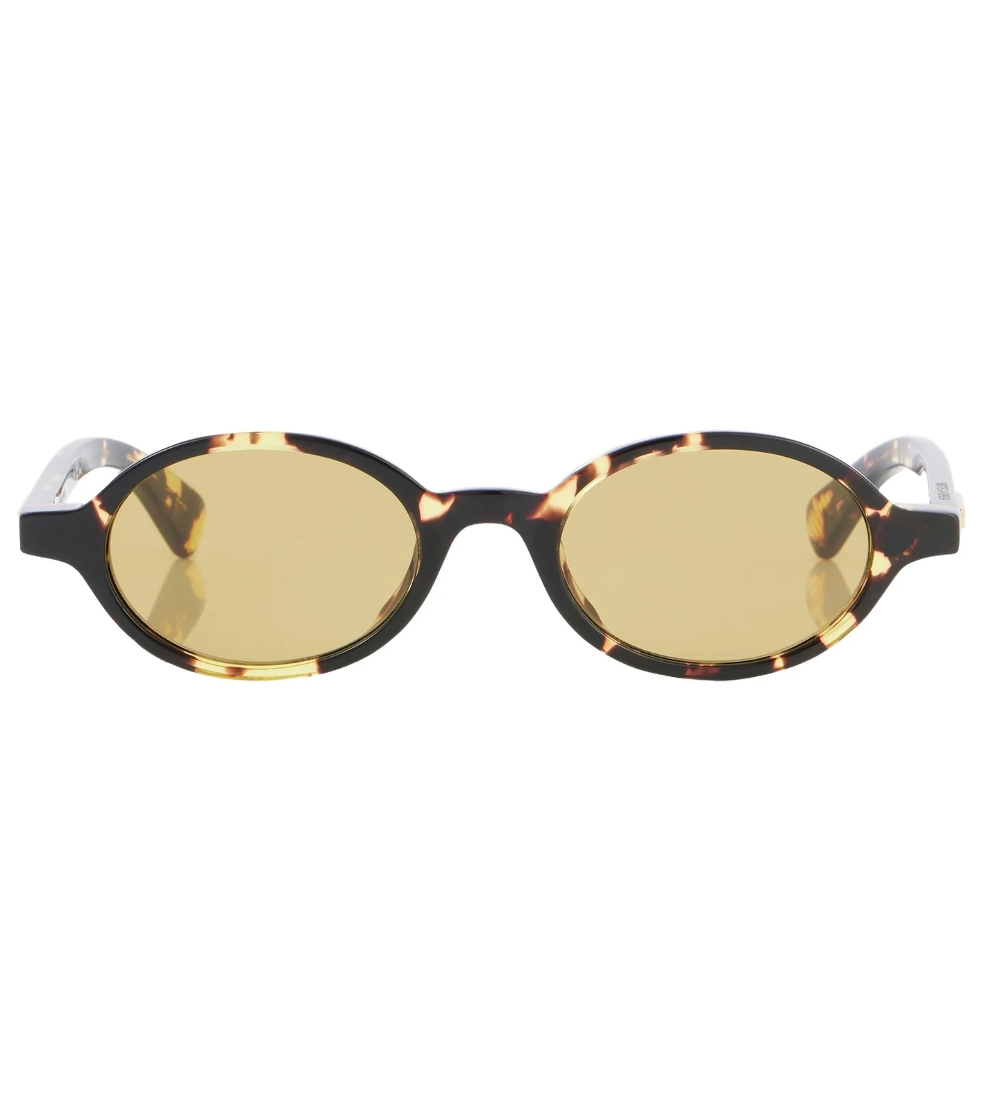 Classic oval sunglasses
