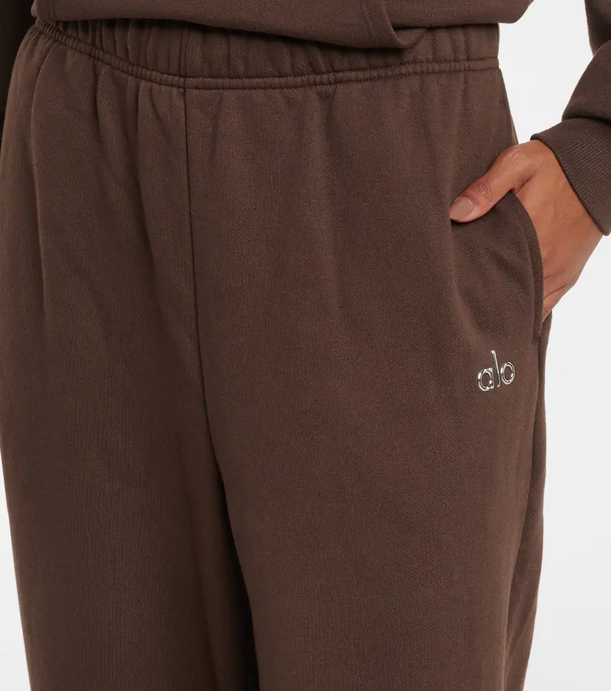 Alo Yoga Accolade French Terry sweatpants | Thumbnail 3