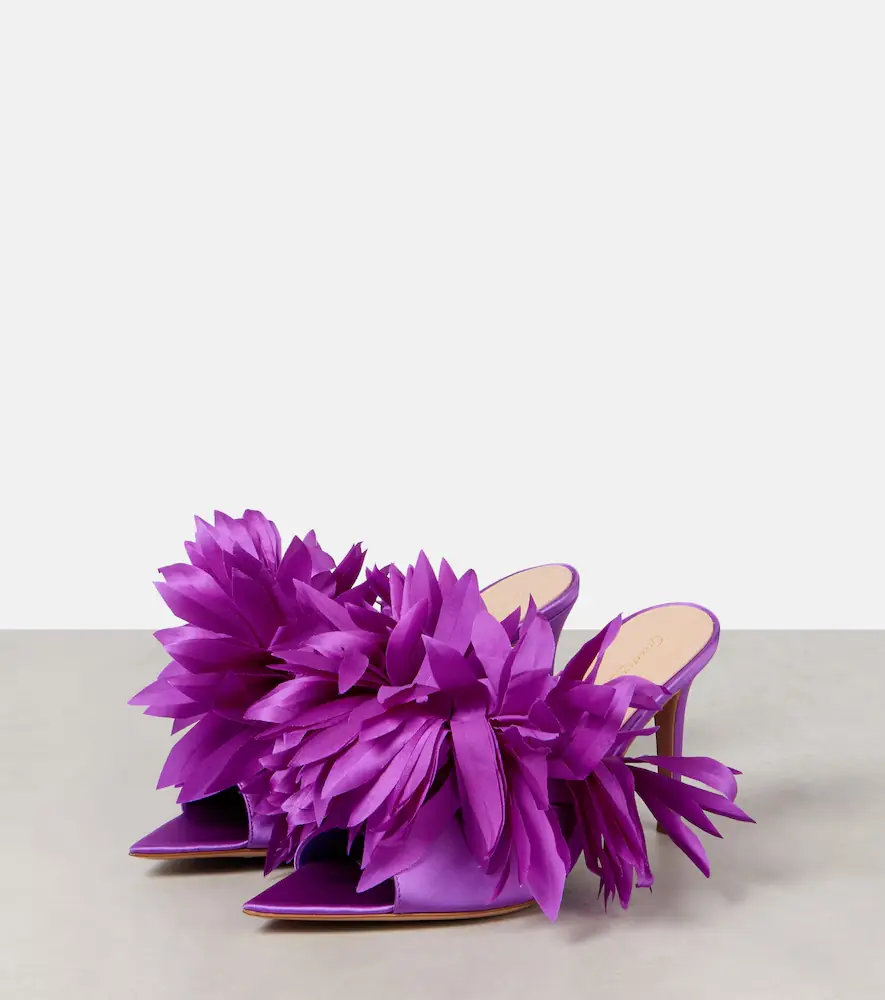 Gianvito Rossi Daniah 85 embellished crêpe satin mules | Thumbnail 3